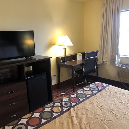 Super 8 By Wyndham Plover Stevens Point Area Ngoại thất bức ảnh
